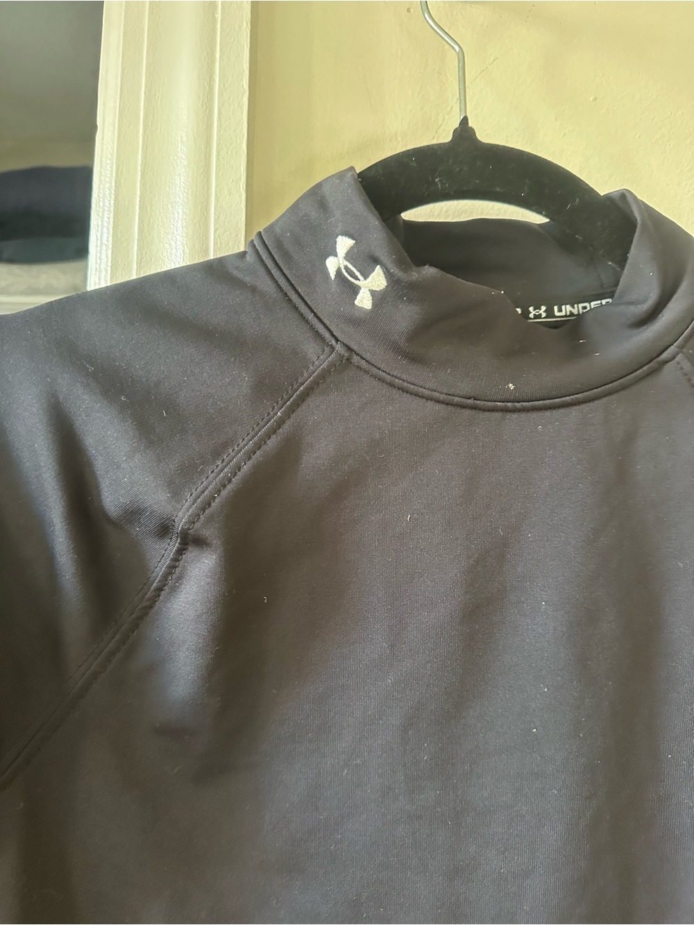 Under Armour women’s Black Performance Mock Neck Jacket